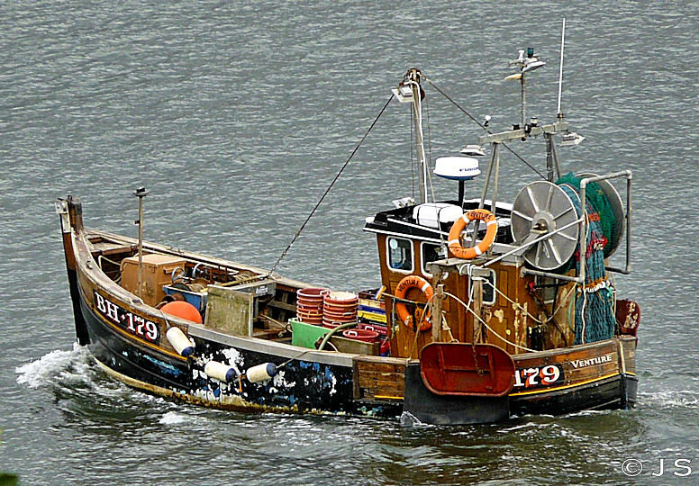 Fishing boat
