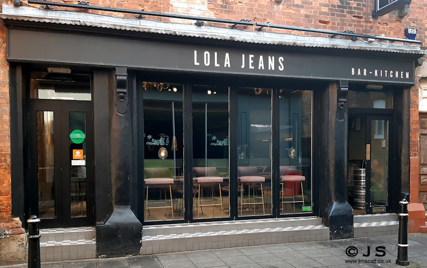 Lola Jeans
