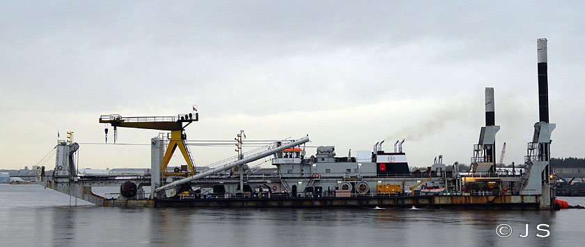 Vesalius dredger