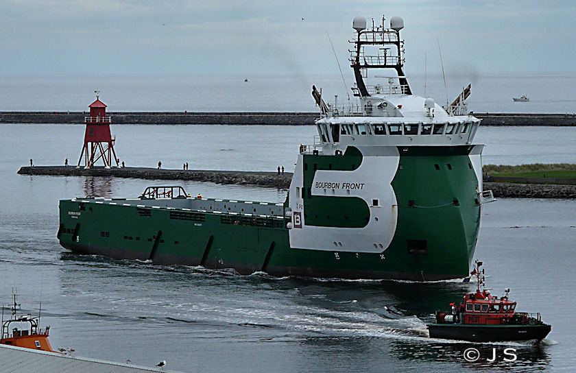 Borbon Front with pilot