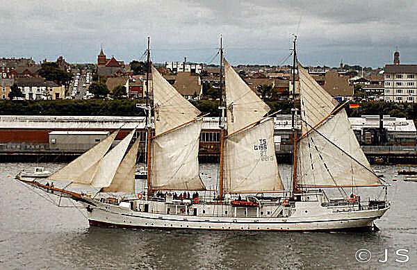 Tall ship