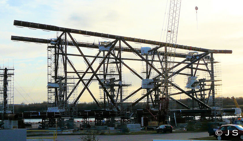 Oil Platform 2011