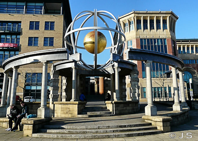 Swirle Pavilion
