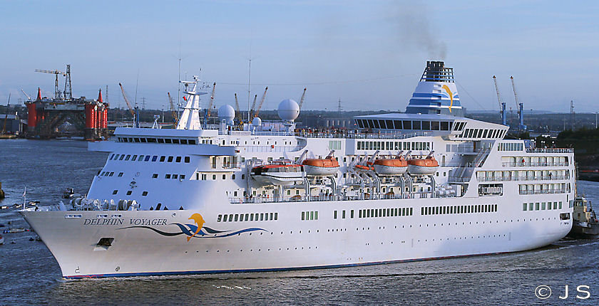 Delphin Voyager