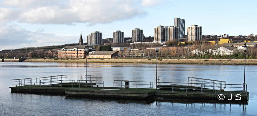 Pontoon